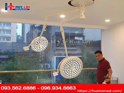 Bàn giao Đèn mổ treo trần 2 nhánh LED 750/550 tại TP Hồ Chí Minh