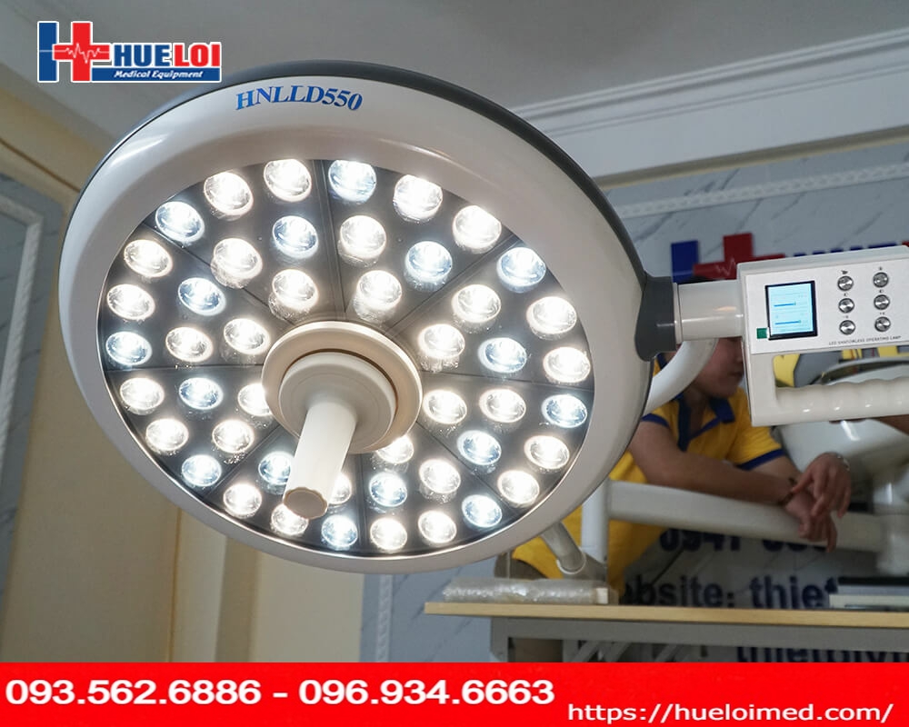 Đèn mổ treo trần 2 nhánh LED 750/550 