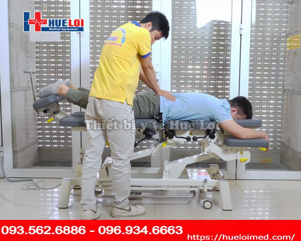 Giường Chiropractic fairworth 380